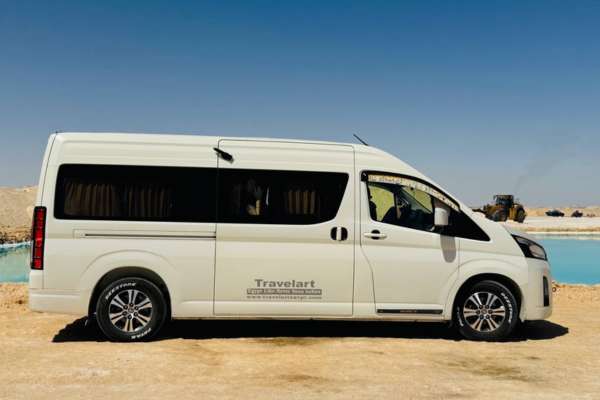 HIACE Image Gallery01