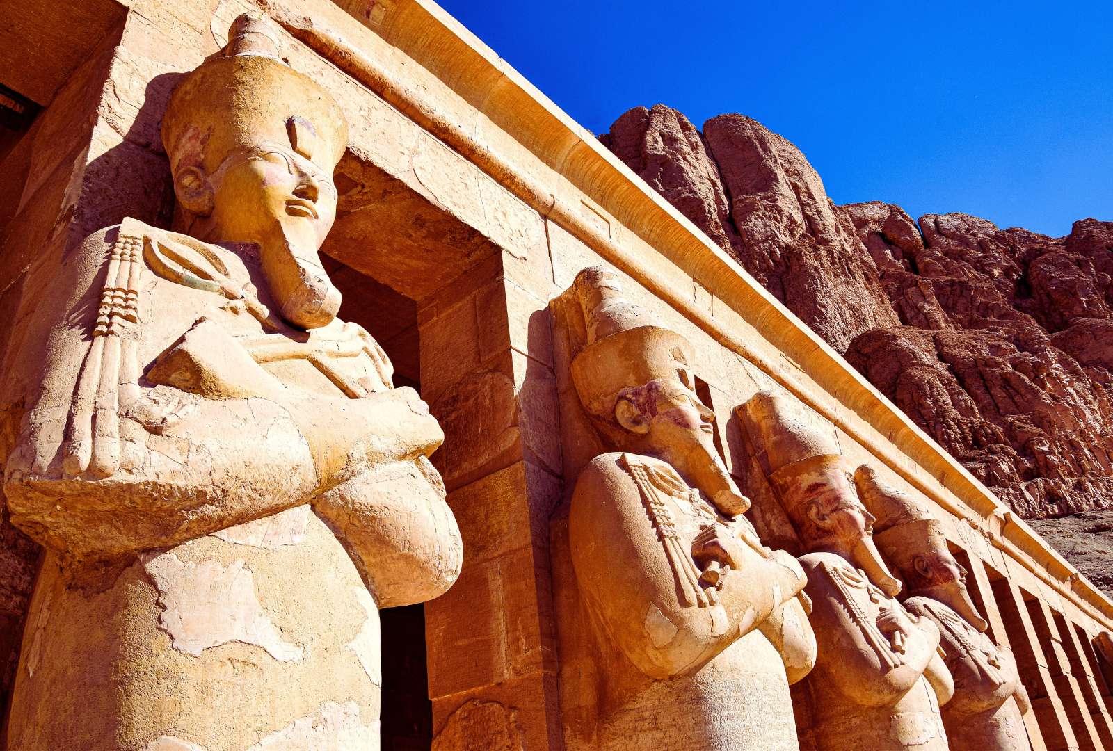 Luxor Location Image